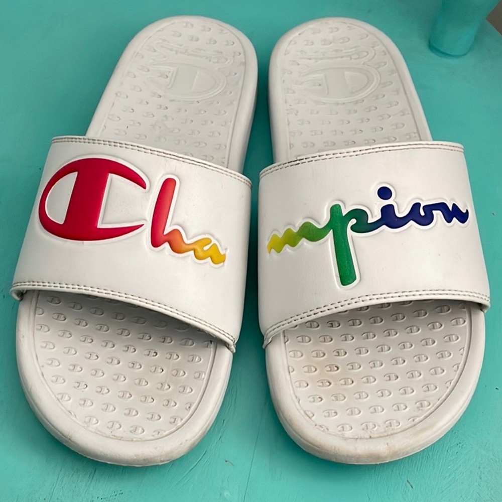 Champion slides